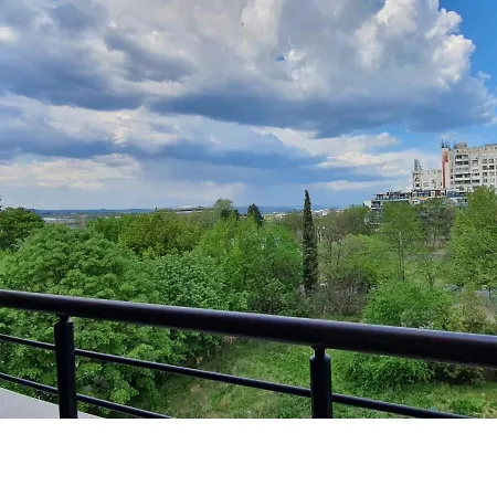 K&k Stylish Elegance Apartment Burgas City